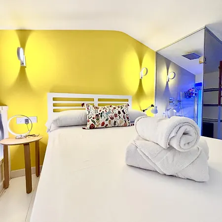 Chic & Artistic Los Cristianos *