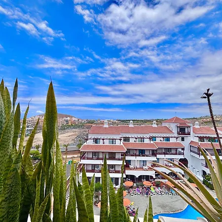 Chic & Artistic Los Cristianos Apartmán *